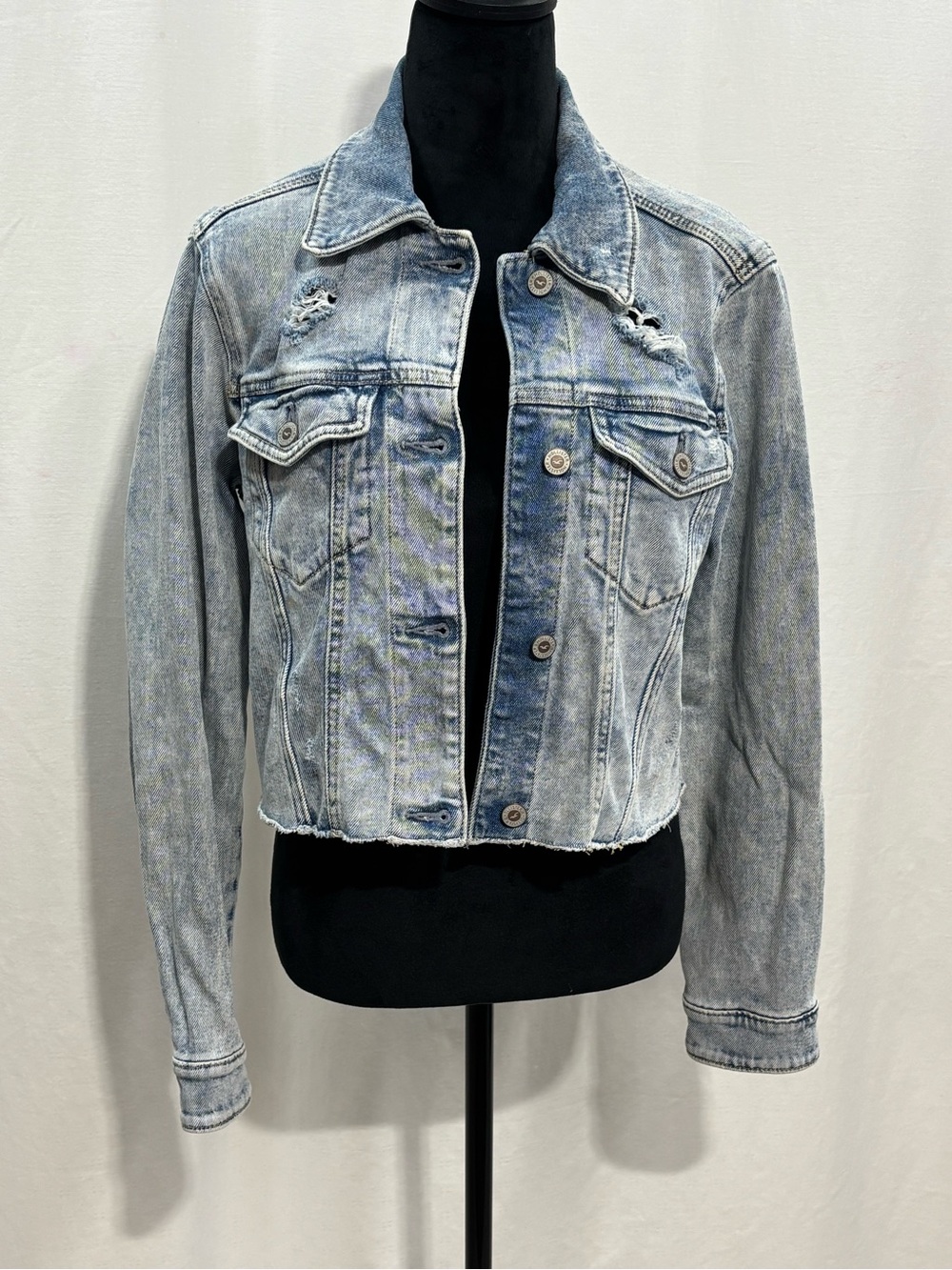 Hollister Light Wash Distressed Cropped Denim Jacket Small y2k casual 478